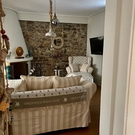 Bella's Rustic *