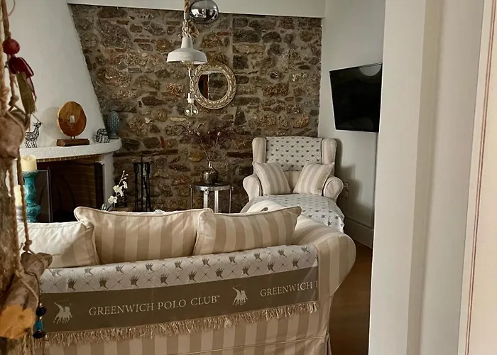 Bella's Rustic *