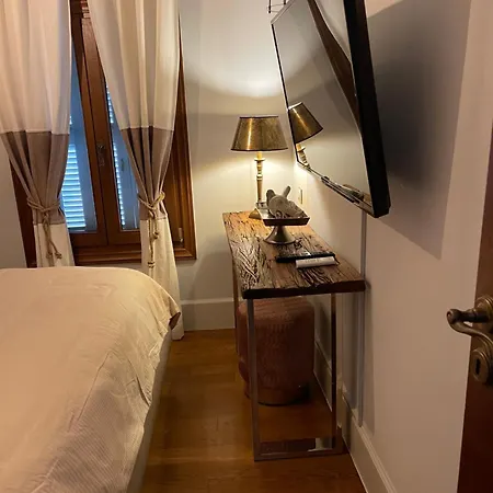 Bella's Rustic Apartament