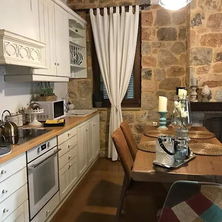 Bella's Rustic Apartament *