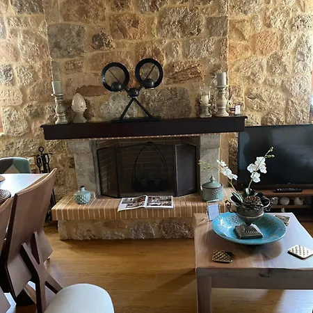 Bella's Rustic Nauplia