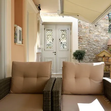 Bella's Rustic Nafplio