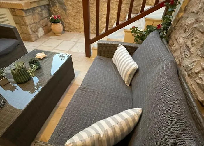 Bella's Rustic Нафплион