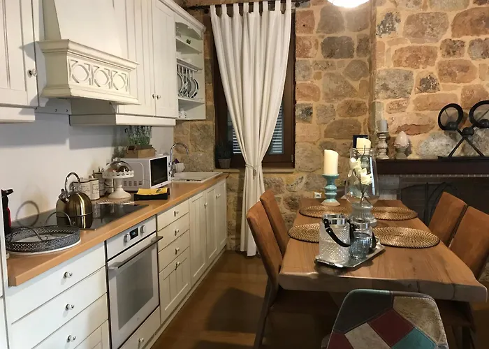 Bella's Rustic Апартаменты *